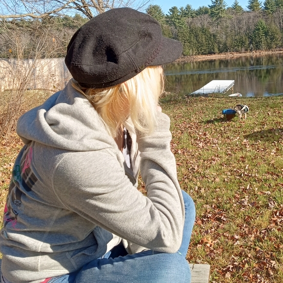 Meet your Posher, Heather - Picture 2 of 4